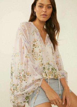 Блузка оригинальный крой рукава цветочный принт на завязках oasis1 фото