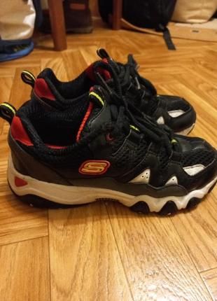 Супер круті кросівки на хлопчика