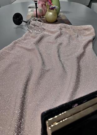 Коктейльное блестящее мини-платье с открытыми плечами new look 46 размер1 фото