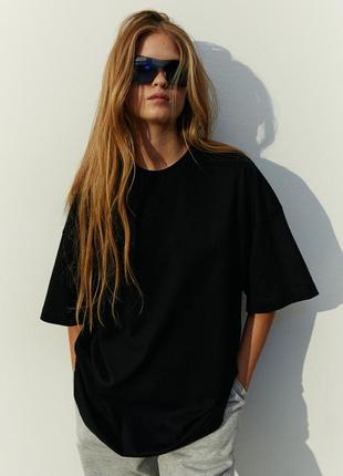 Футболка чорна оверсайз xs s h&m