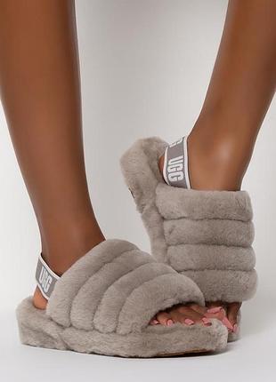 Капці сандалі ugg fluff yeah slide тапочки