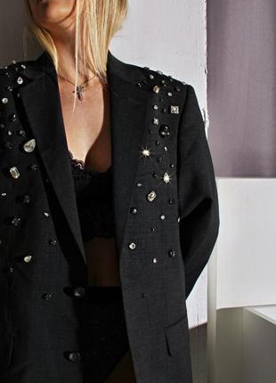 Апсайклинговый шерстяной пиджак с кристаллами1 фото