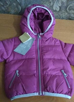Демисезонная куртка на 6-9 мес.