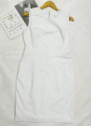 Біле плаття футляр на золотій блискавці без рукавів calvin klein4 фото