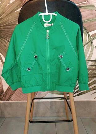Дитяча куртка бомбер вітровка зелена на 4-5 років