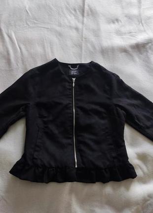 Черная модная куртка-кофта esmara на застежке велюр мягкая4 фото