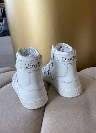 Шикарные кроссовки в стиле dior6 фото