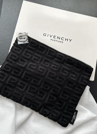 Косметичка givenchy1 фото