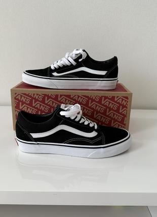 Кеди vans old skool ( оригінал)1 фото