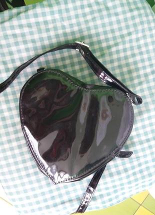 Черная сумка-сердце h&m под moschino, кроссбоди cross body /леопардовый принт4 фото