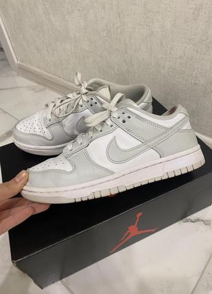 Продам nike dunk low оригинал