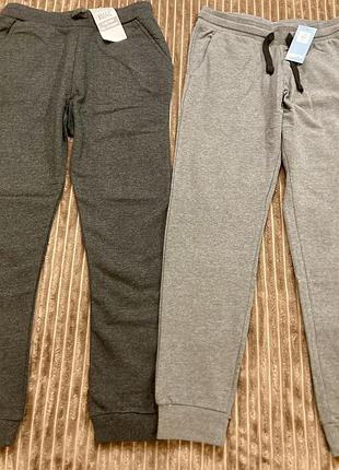 Новые штаны утепленные. размер 10-12 лет, рост 146-152