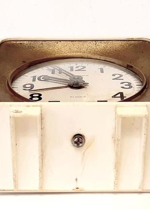 Механічний будильник бурштин, 4 камені, не робочі вінтажний настільний годинник зір7 фото
