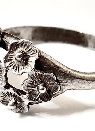 Кольцо ссср 7 цветочков, серебро 925 пр, винтажный женский перстень3 фото