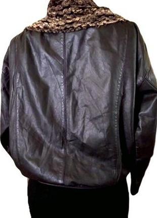Xs-м кожаная куртка, короткая черная женская винтаж куртка2 фото