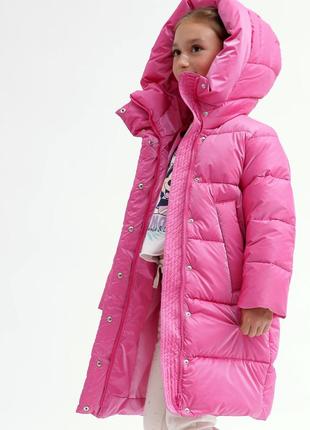 Пуховая куртка для девочек экопух гипоаллергенный с капюшоном малиновый цвет 34 размер на 128-134см