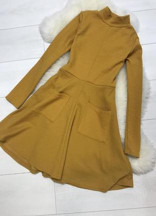 Горчичное платье тренд сезона