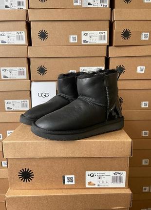 Угги ugg short zip black leather4 фото