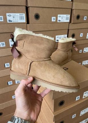 Женские угги ugg mini bailey bow ii chestnut brown 1016501-che