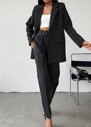 Стильна классика костюм