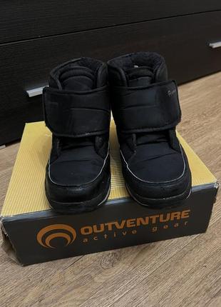 Продам зимні чобітки outventure4 фото