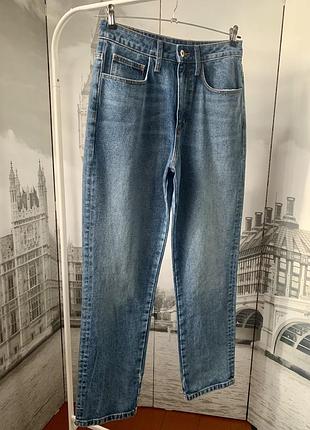Джинси мом
