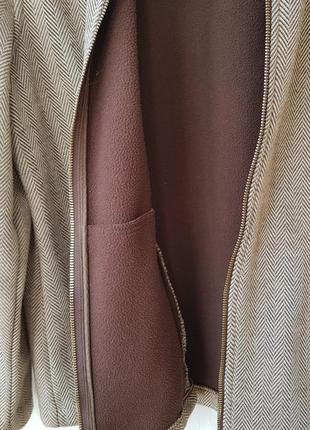 Жіноча куртка-жакет