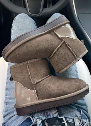 Женские угги ugg