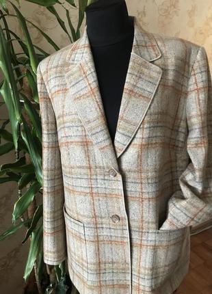 Высококачественный пиджак размер 44 пог-56 дл.рукава-61  дл. пиджака-75  производство германия1 фото