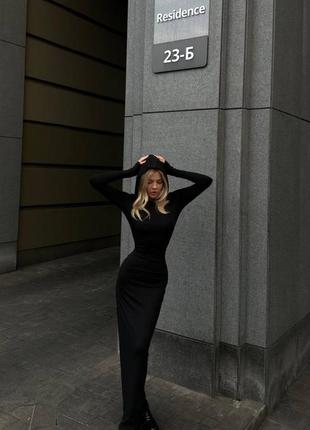 Длинное черное платье с капюшоном mt-2475 фото