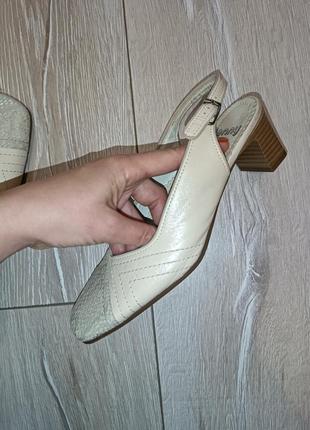 Туфлі  / босоніжки бренду ara з натуральної шкіри з відкритою пяткою4 фото