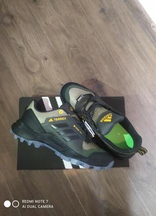 Чоловічі кросівки adidas terrex gore-tex  green black5 фото