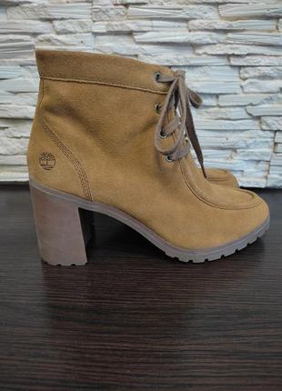 Шикарні натуральні боти від timberland