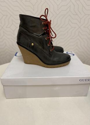 Ботинки guess ( оригінал)