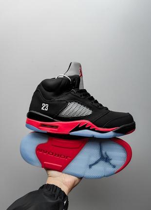 Зимові кросівки nike air jordan 5 retro black fur