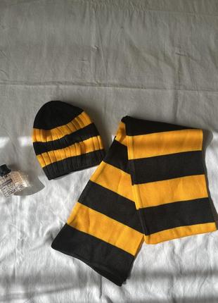 Чорно-жовтий набір шапка+шарф1 фото