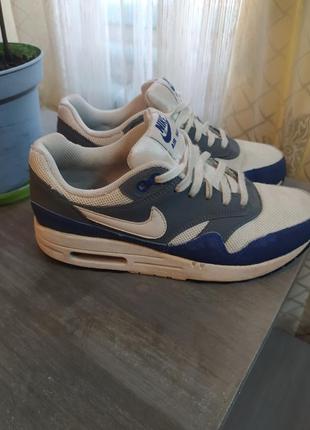 Кроссовки nike