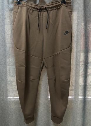 Спортивні штани nike tech fleece