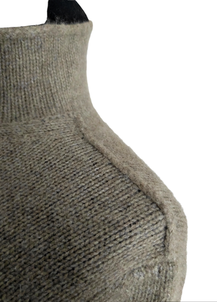 Интересный теплый свитера цвета taupe из 💯 кашемира!6 фото
