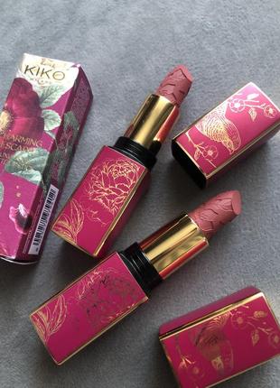 Помада матовая 01, 04 kiko milano charming escape luxurious matte lipstick4 фото