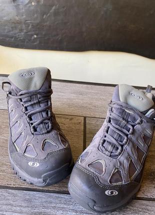 Женские кроссовки с gore-tex salomon3 фото