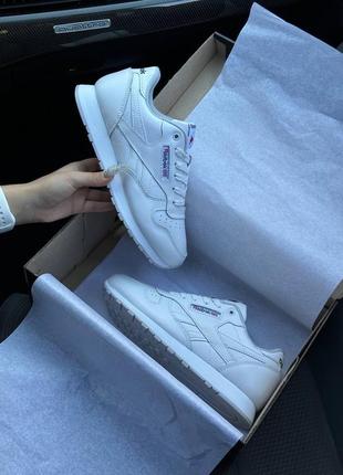 Кроссовки reebok classic white