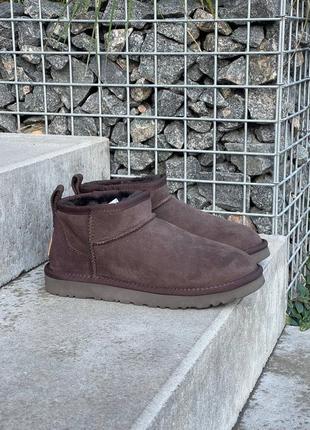 Уггі ugg ultra mini brown коричневі натуральні замша та хутро натуральне7 фото