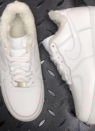 Зимние женские кроссовки nike air force 1 winter white (мех) 36-37-39-414 фото