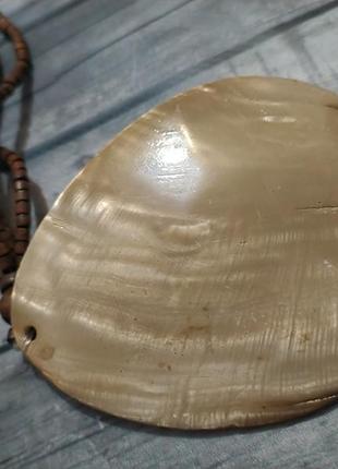 Очень большой кулон из ракушки+дерево