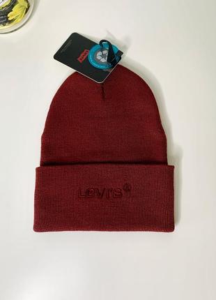 Шапка levis