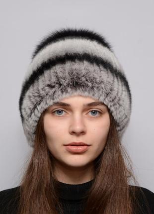 Женская зимняя меховая шапка из кролика бубон маленький1 фото