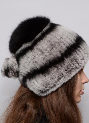 Женская зимняя меховая шапка из кролика бубон маленький2 фото