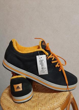 Зимові кросівки adidas оригінал