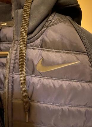 Вітровка nike